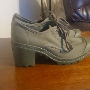 Palladium Pampa Oxford Canvas Heel Boots